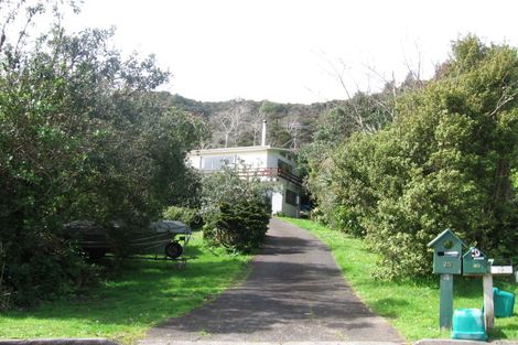 Photo of property in 25 Firth View Road, Te Puru, Thames, 3575