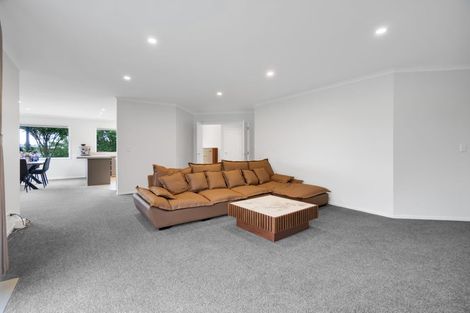 Photo of property in 37 Dillon Drive, Bell Block, New Plymouth, 4312