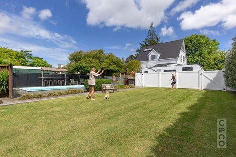 Photo of property in 55 Kaipara Portage Road, Riverhead, 0820