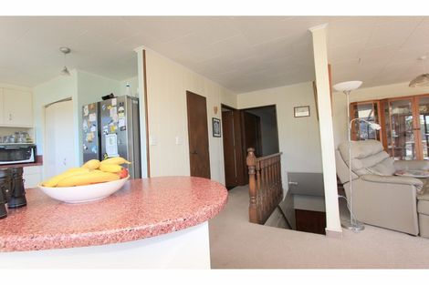 Photo of property in 27 Gravesend Place, Picton, 7220