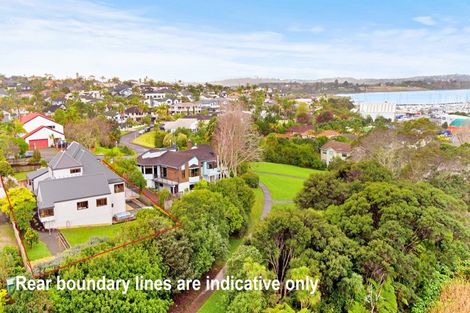 Photo of property in 3 Clearwater Cove, West Harbour, Auckland, 0618
