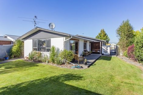 Photo of property in 16 Johns Road, Rangiora, 7400