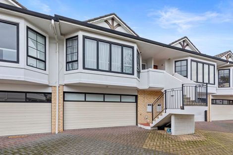 Photo of property in 32d Miro Street, Mount Maunganui, 3116