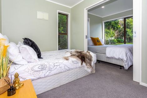 Photo of property in 10 Robyn Crescent, Hahei, Whitianga, 3591