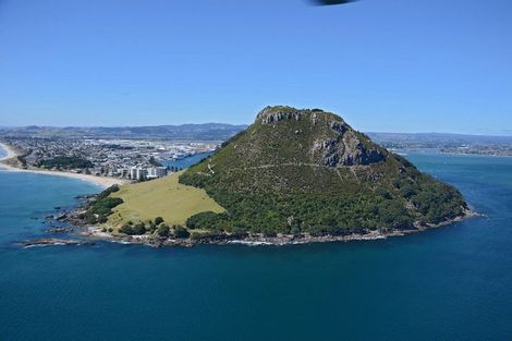 Photo of property in 1/186 Marine Parade, Mount Maunganui, 3116