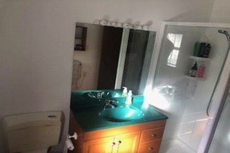 Photo of property in 92b Upper Harbour Drive, Greenhithe, Auckland, 0632