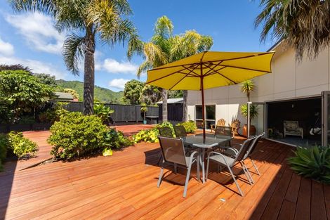 Photo of property in 6 Kohekohe Road, Waikanae, 5036