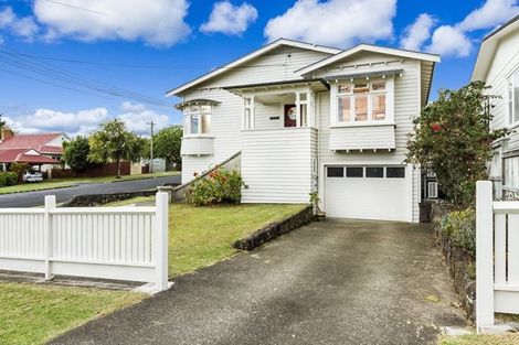 Photo of property in 1 Empire Road, Devonport, Auckland, 0624
