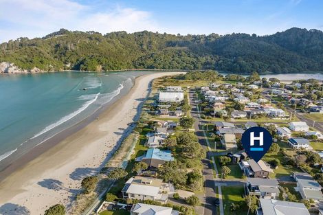 Photo of property in 107 Tangaroa Road, Whangamata, 3620