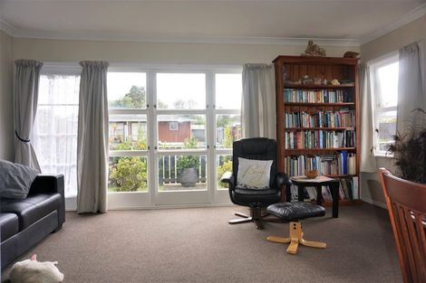Photo of property in 35 Graham Street, Levin, 5510