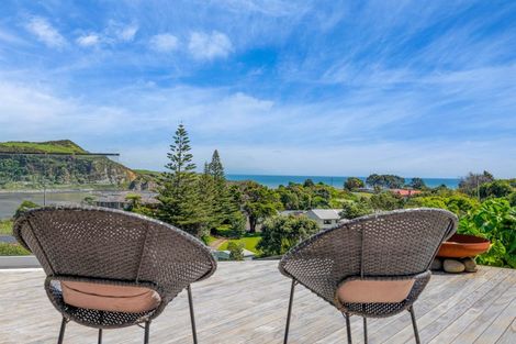 Photo of property in 69 North Street, Mokau, 4376