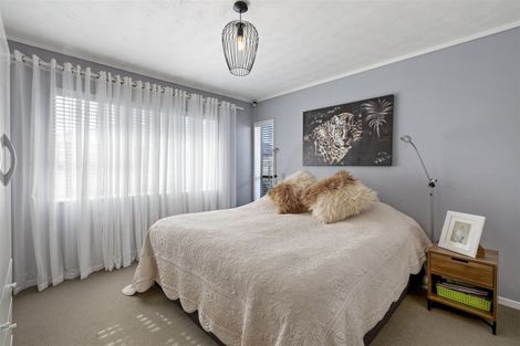 Photo of property in 42b Edward Avenue, Orewa, 0931