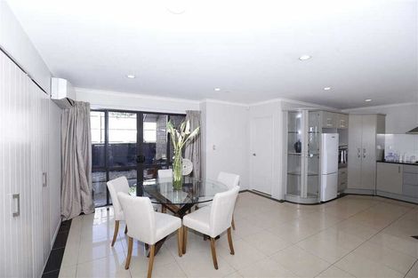 Photo of property in 51 Magellan Rise, Flagstaff, Hamilton, 3210