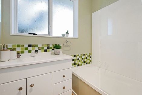 Photo of property in 25 Kilburn Street, Bishopdale, Christchurch, 8053