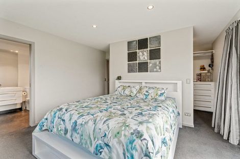 Photo of property in 1 Finch Street, Albert Town, Wanaka, 9305