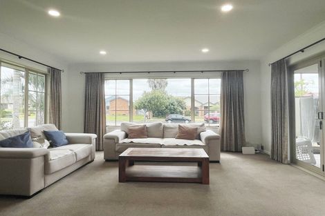 Photo of property in 1 Glenwarrick Court, Rototuna, Hamilton, 3210