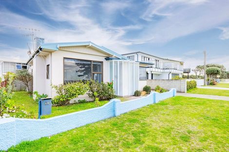Photo of property in 11 Ferguson Avenue, Westshore, Napier, 4110