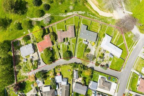 Photo of property in 1-3 Panckhurst Street, Havelock North, 4130