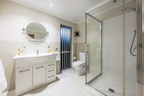 Photo of property in 6 Kilimanjaro Drive, Northpark, Auckland, 2013