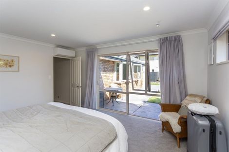 Photo of property in 16 Te Pihopa Way, Aidanfield, Christchurch, 8025