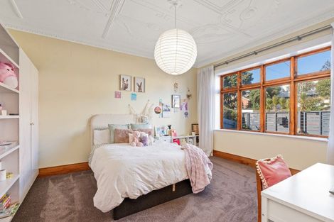 Photo of property in 180 Victoria Road, Saint Clair, Dunedin, 9012