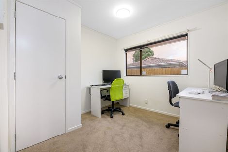 Photo of property in 164 Sturges Road, Henderson, Auckland, 0612