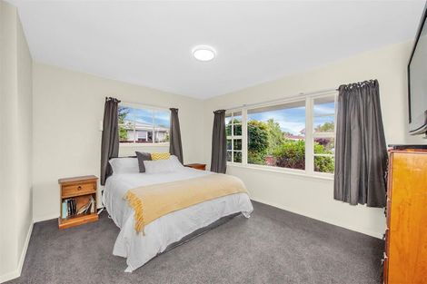 Photo of property in 6 Birkenhead Street, Avonhead, Christchurch, 8042