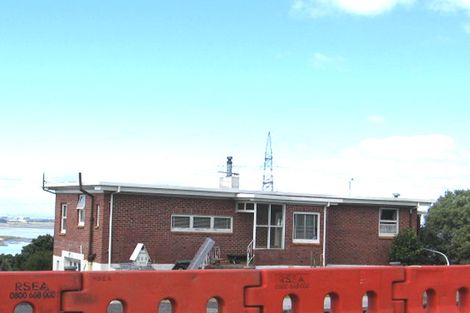 Photo of property in 320 Hillsborough Road, Hillsborough, Auckland, 1042