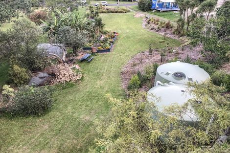 Photo of property in 69 Howard Road, Orere Point, 2585