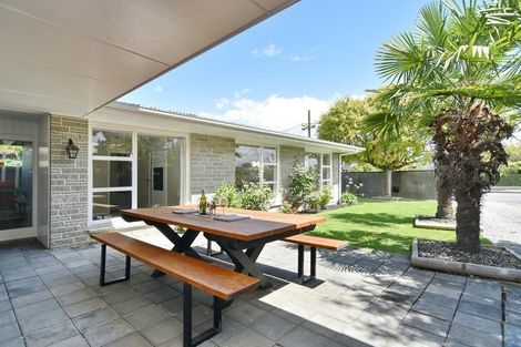 Photo of property in 32 Ashgrove Street, Rangiora, 7400