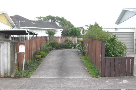 Photo of property in 8b Woodvale Road, Glen Eden, Auckland, 0602