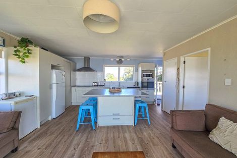 Photo of property in 585 Pukehina Parade, Pukehina, Te Puke, 3189