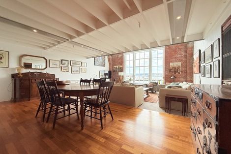 Photo of property in Waterloo Quay Apartments, 211/28 Waterloo Quay, Pipitea, Wellington, 6011