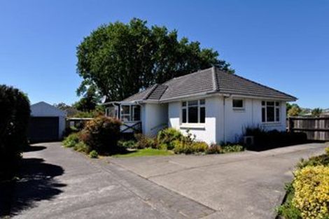 Photo of property in 11 Curletts Road, Sockburn, Christchurch, 8042