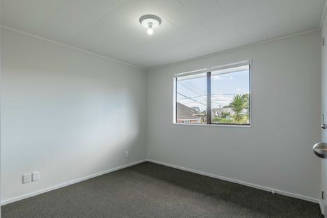 Photo of property in 2/900a Mount Eden Road, Three Kings, Auckland, 1024