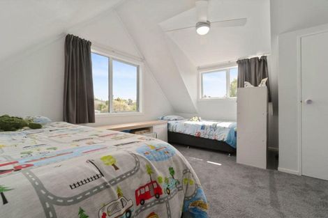 Photo of property in 9 Rheingold Place, Huapai, Kumeu, 0810