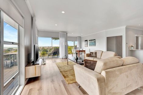 Photo of property in 155 Vivian Street, New Plymouth, 4310