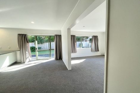 Photo of property in 5a Francis Road, Paraparaumu Beach, Paraparaumu, 5032