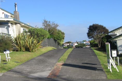 Photo of property in 39 Mountbatten Avenue, Hillcrest, Auckland, 0627