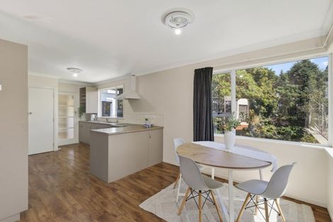 Photo of property in 136a Seaview Road, Westown, New Plymouth, 4310