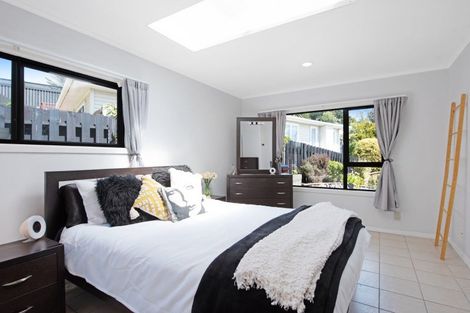 Photo of property in 21 Trebann Street, Paparangi, Wellington, 6037