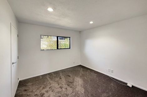 Photo of property in 71 Kentwood Drive, Woodridge, Wellington, 6037