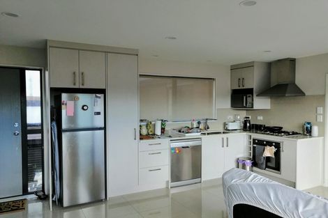 Photo of property in 33a Everglade Drive, Goodwood Heights, Auckland, 2105