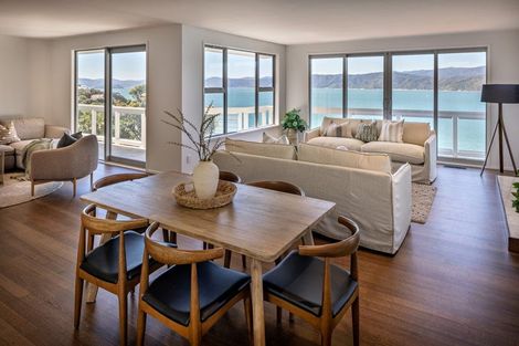 Photo of property in 128 Seatoun Heights Road, Seatoun, Wellington, 6022