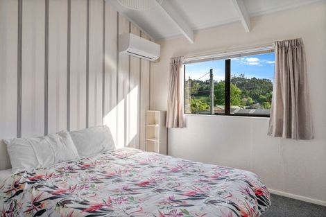 Photo of property in 2 Banks Street, Cooks Beach, Whitianga, 3591