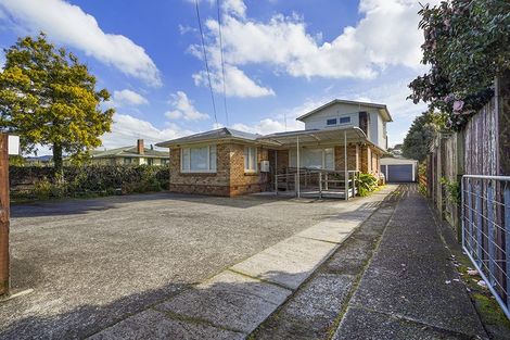 Photo of property in 22 Mount View Road, Melville, Hamilton, 3206
