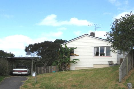 Photo of property in 15 Gemini Place, Beach Haven, Auckland, 0626