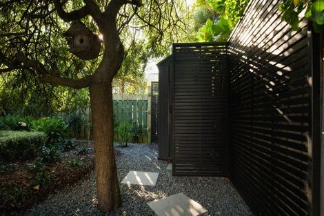 Photo of property in 14 Brighton Street, Island Bay, Wellington, 6023