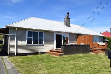 Photo of property in 110-112 Livingstone Street, Hokitika, 7810
