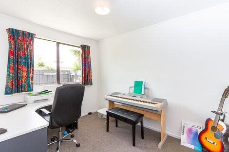 Photo of property in 10a Cedar Grove, Highbury, Palmerston North, 4412